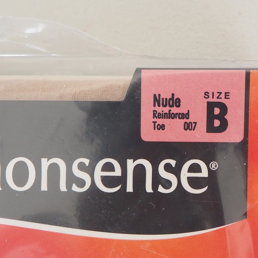 VTG New No Nonsense Regular Pantyhose Lot Size B Reinforced Toe 6 Pairs Various‎ - Picture 6 of 14
